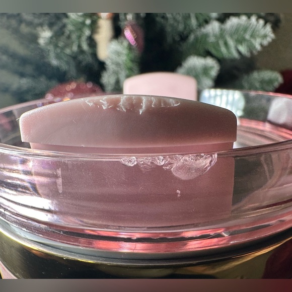 Stanley LoveShackFancy 40oz - Picture 3 of 4